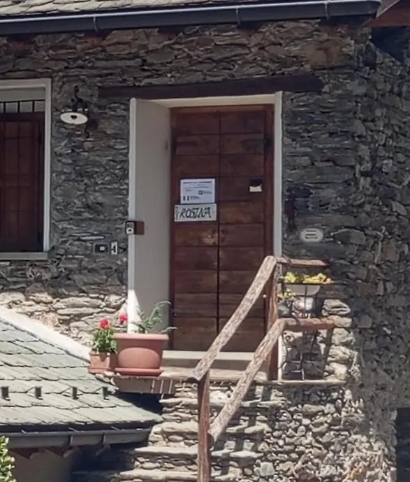Rosina House E Chalet Colico Guest house